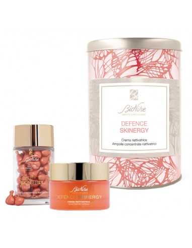 DEFENCE SKINERGY KIT NATALE 2021 60 AMPOLLE MONODOSE 24 ML +CREMA RIATTIVATRICE 50 ML